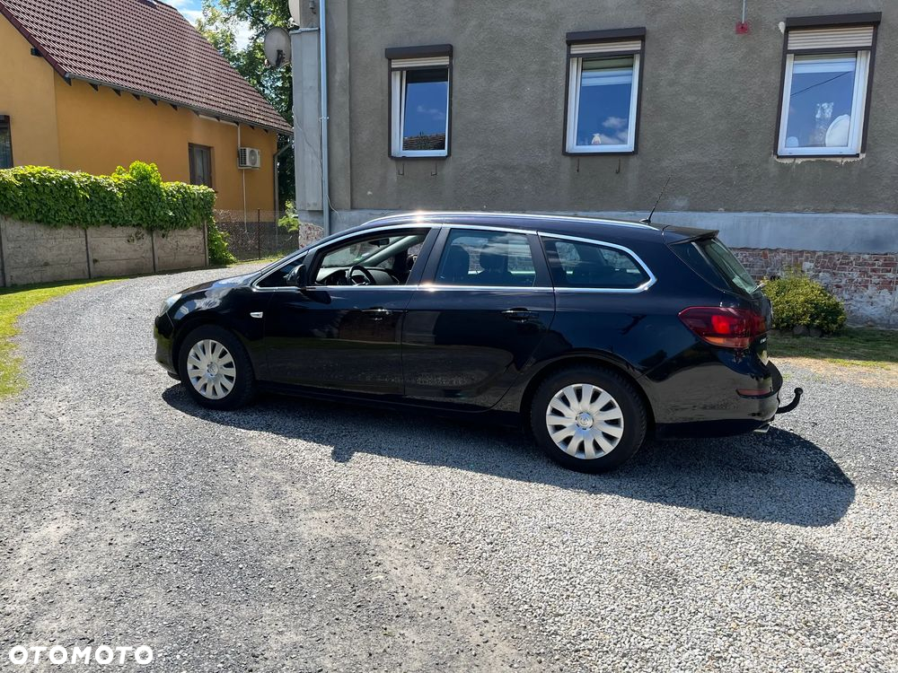 Opel Astra 1.4 Turbo Sports Tourer - 31