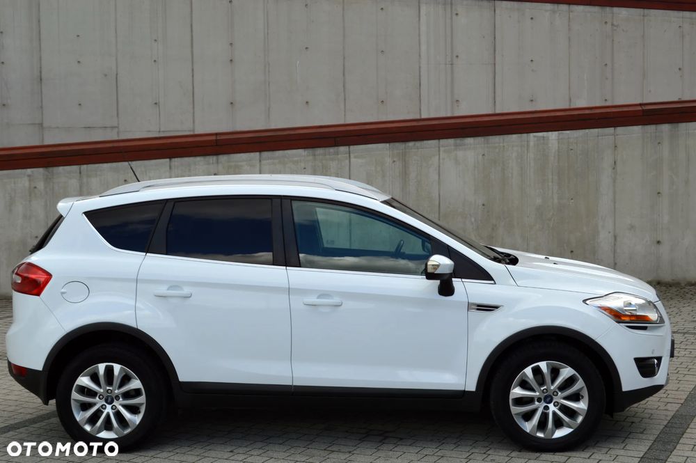 Ford Kuga 2.0 TDCi 4x4 Titanium - 8