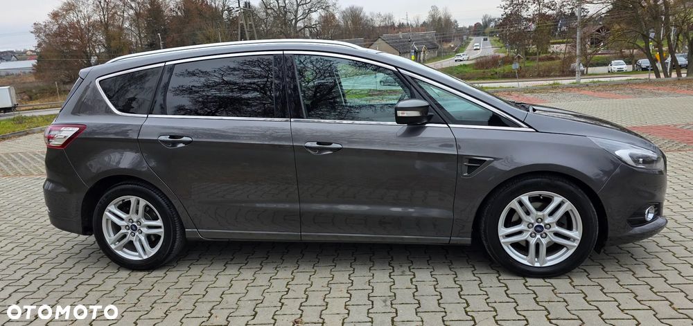 Ford S-Max 2.0 TDCi Titanium - 4