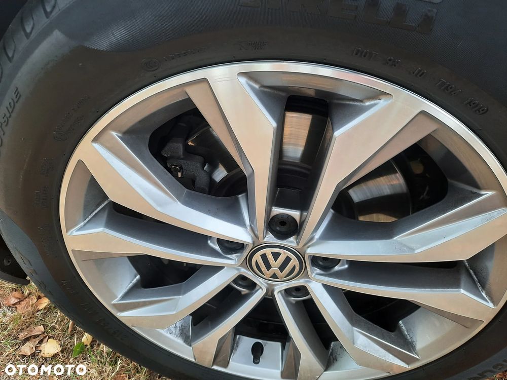 Volkswagen Passat 2.0 TDI SCR Comfortline - 17