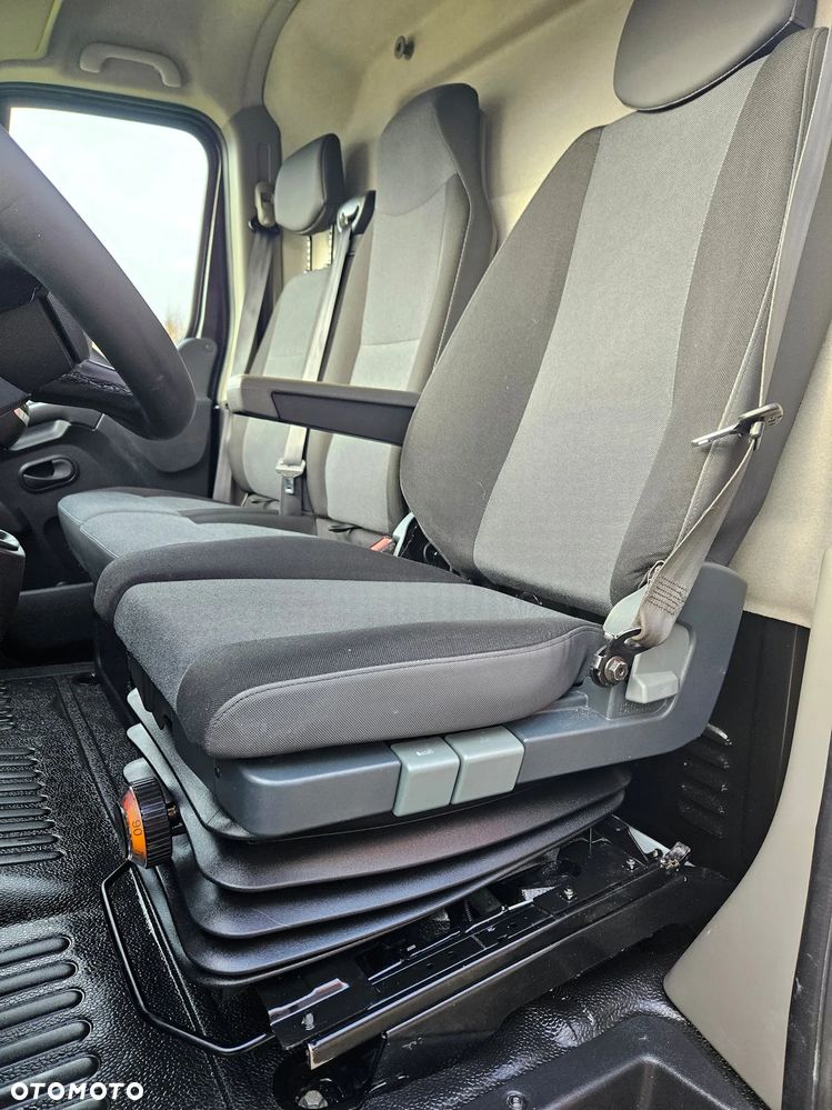 Renault Master L3H2 2.3dCi 136KM - 7