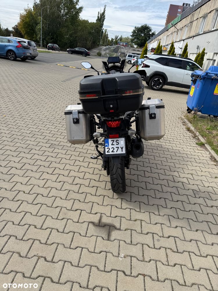 Suzuki DL - 9