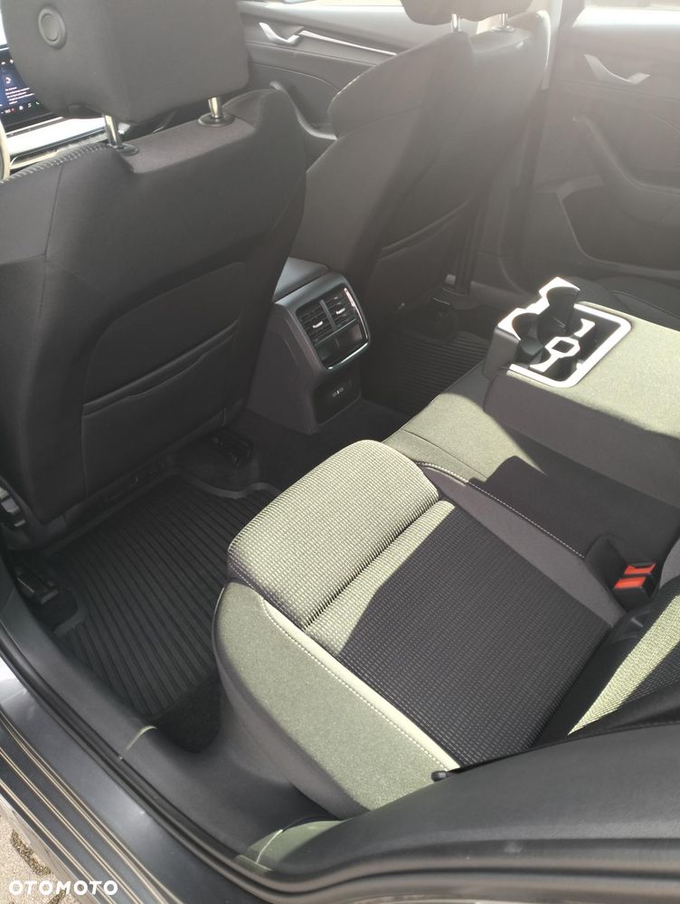 Skoda Octavia 1.5 TSI mHEV Selection DSG - 17