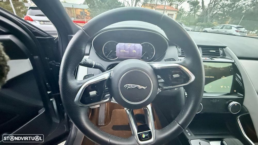 Jaguar E-Pace 1.5 P300e R-Dynamic SE AWD Aut. - 6