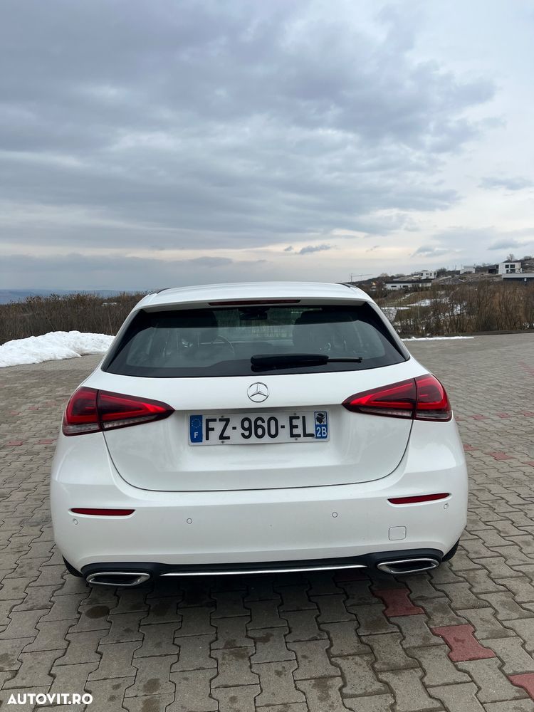 Mercedes-Benz A 180 d 7G-DCT - 4