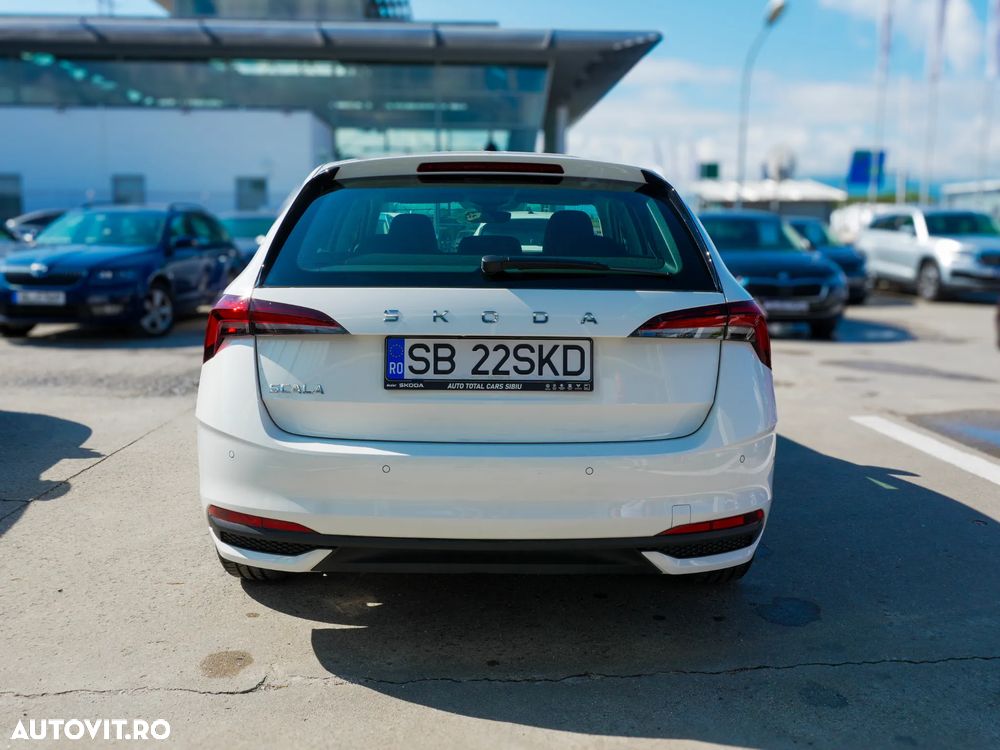 SKODA Scala 2025 — imagine 5