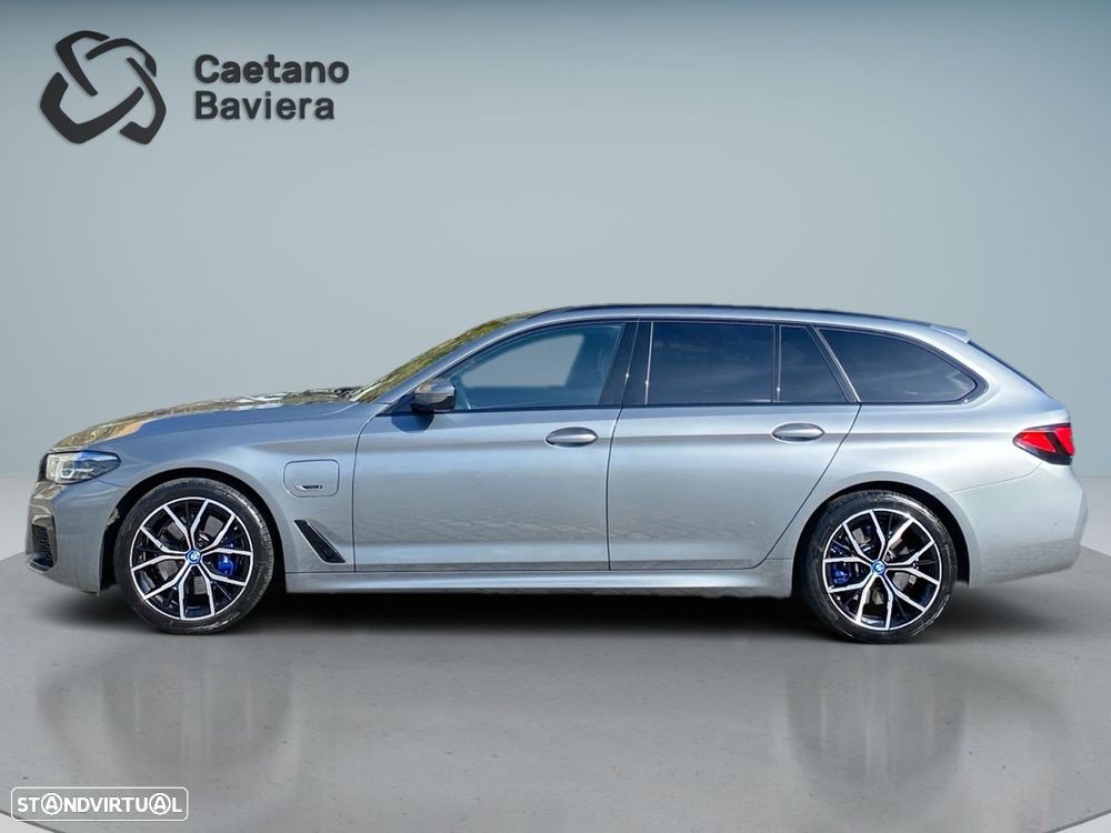 BMW 530 e Pack Desportivo M - 28