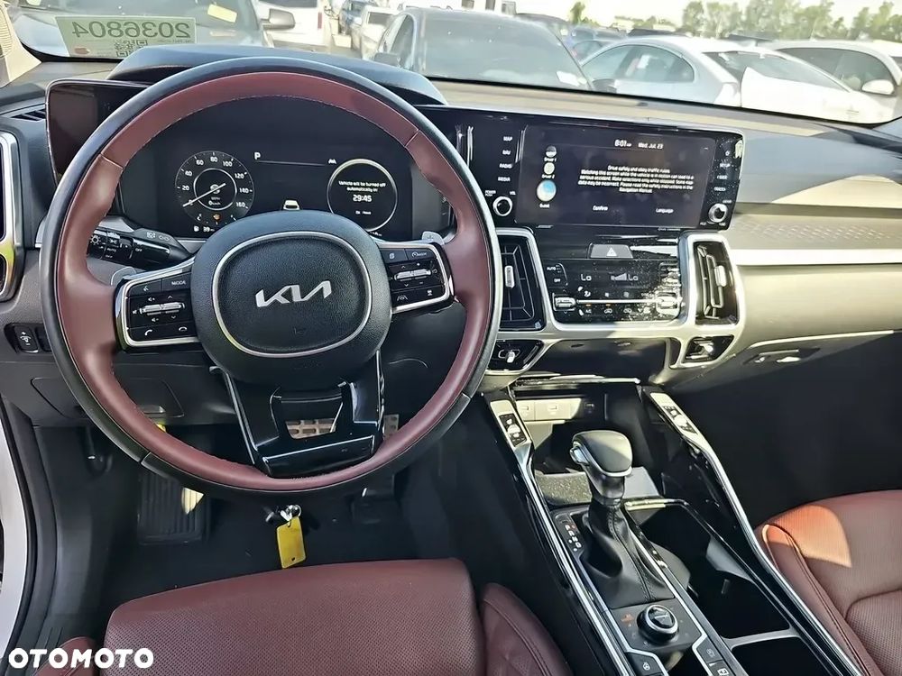 Kia Sorento - 8