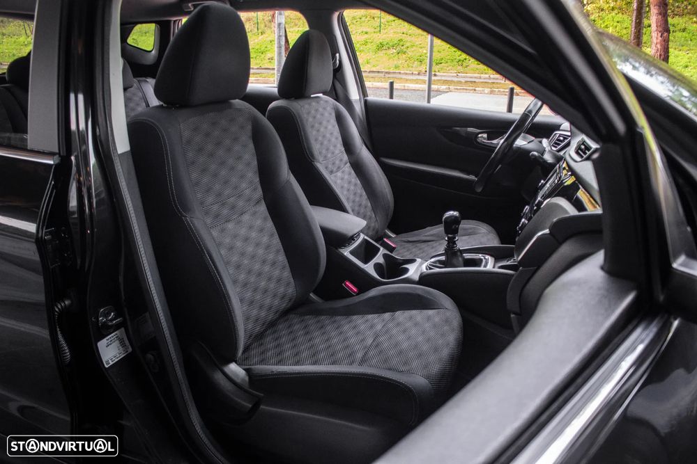 Nissan Qashqai 1.5 dCi Acenta - 26