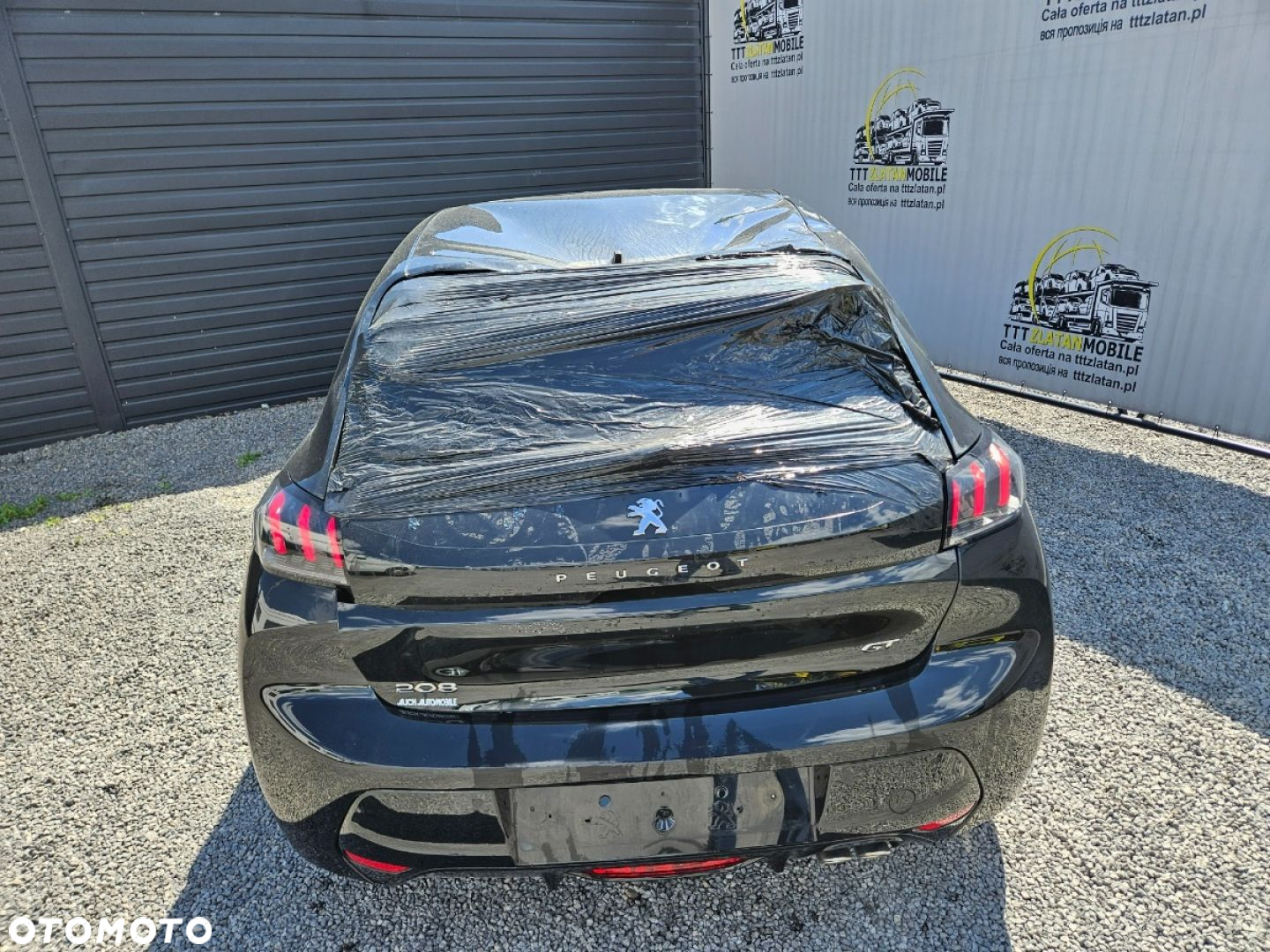 Peugeot 208 - 24