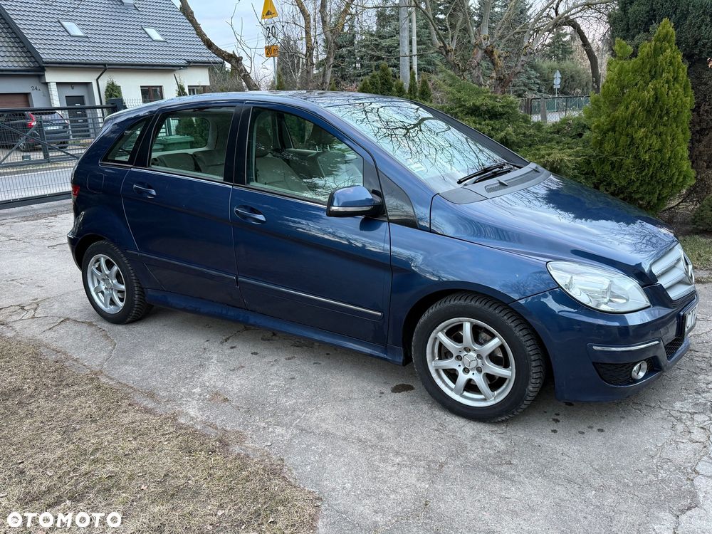 Mercedes-Benz Klasa B 180 CDI - 2