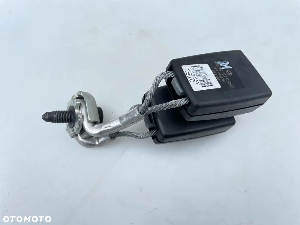 ZAPINKI ZAPINKA PASÓW TYŁ PASSAT B6 KOMBI 3C0857739C