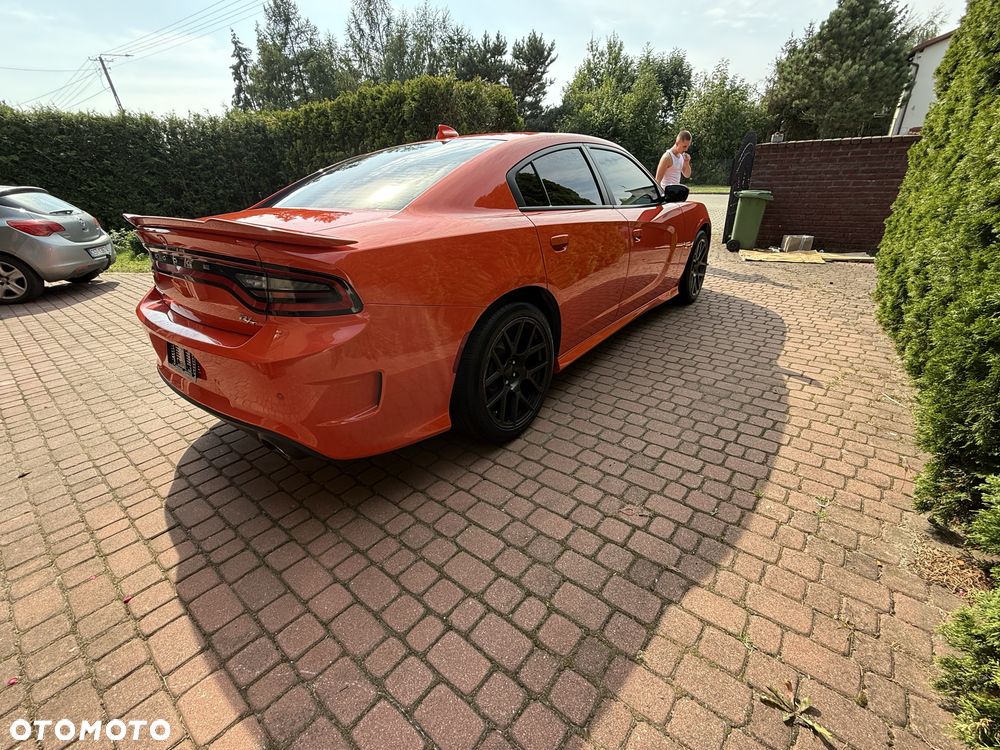 Dodge Charger - 3