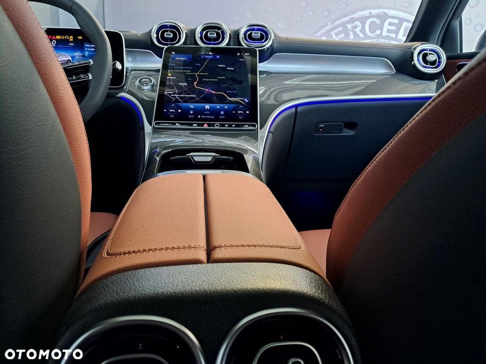 Mercedes-Benz GLC - 35
