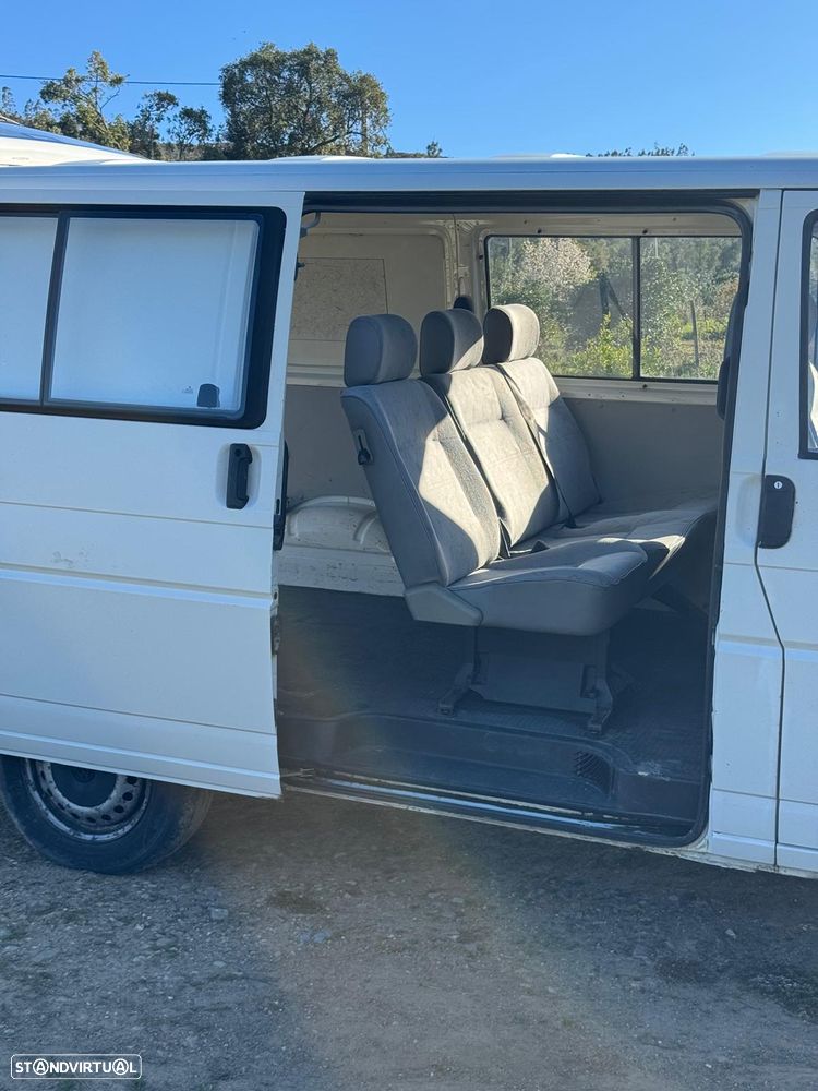 VW Transporter 1.9 TD Kombi - 9