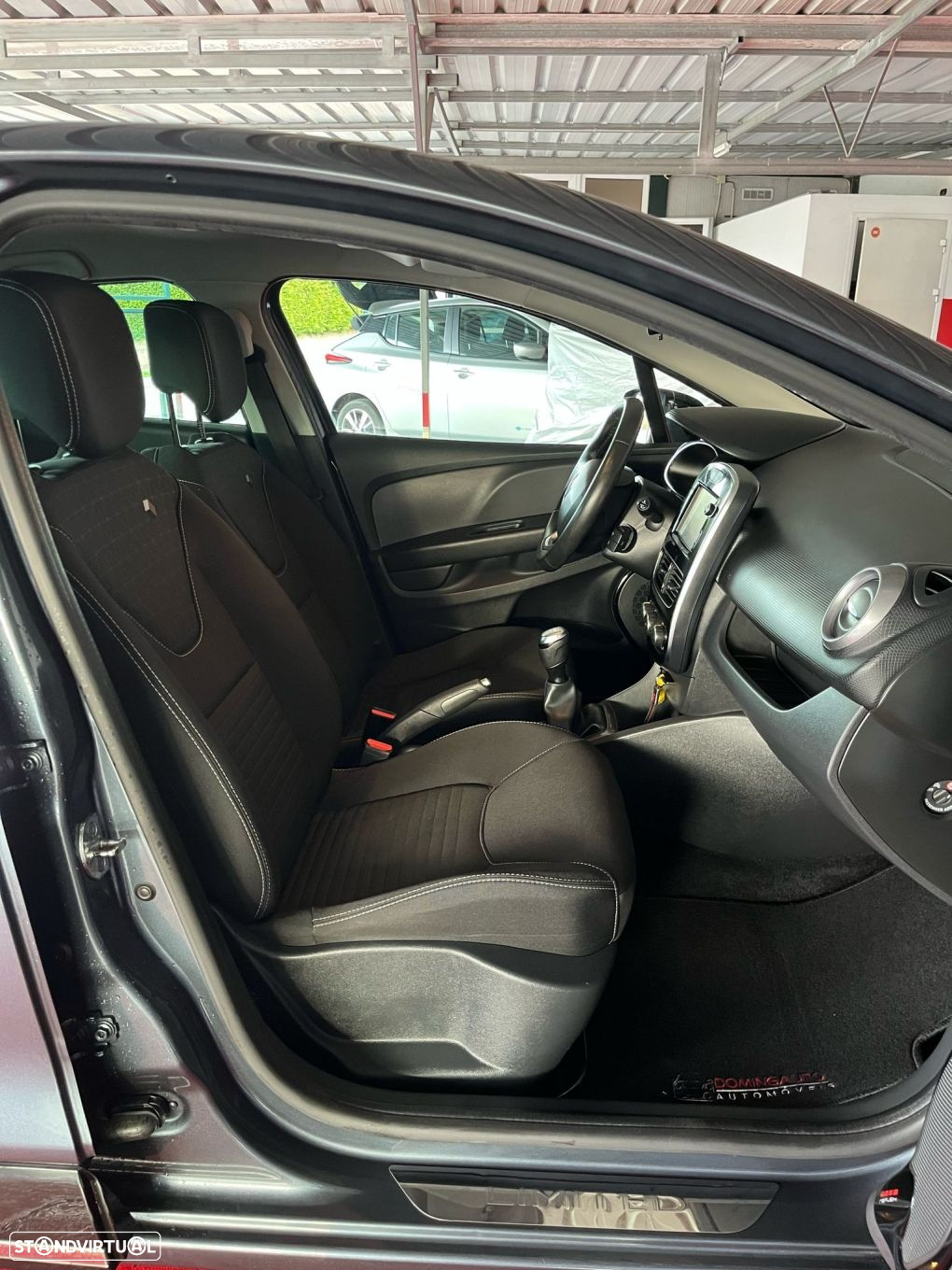 Renault Clio 1.5 dCi Limited - 22