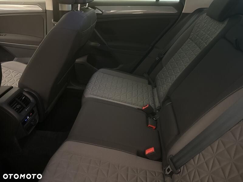 Volkswagen Tiguan 1.5 TSI EVO Life DSG - 20