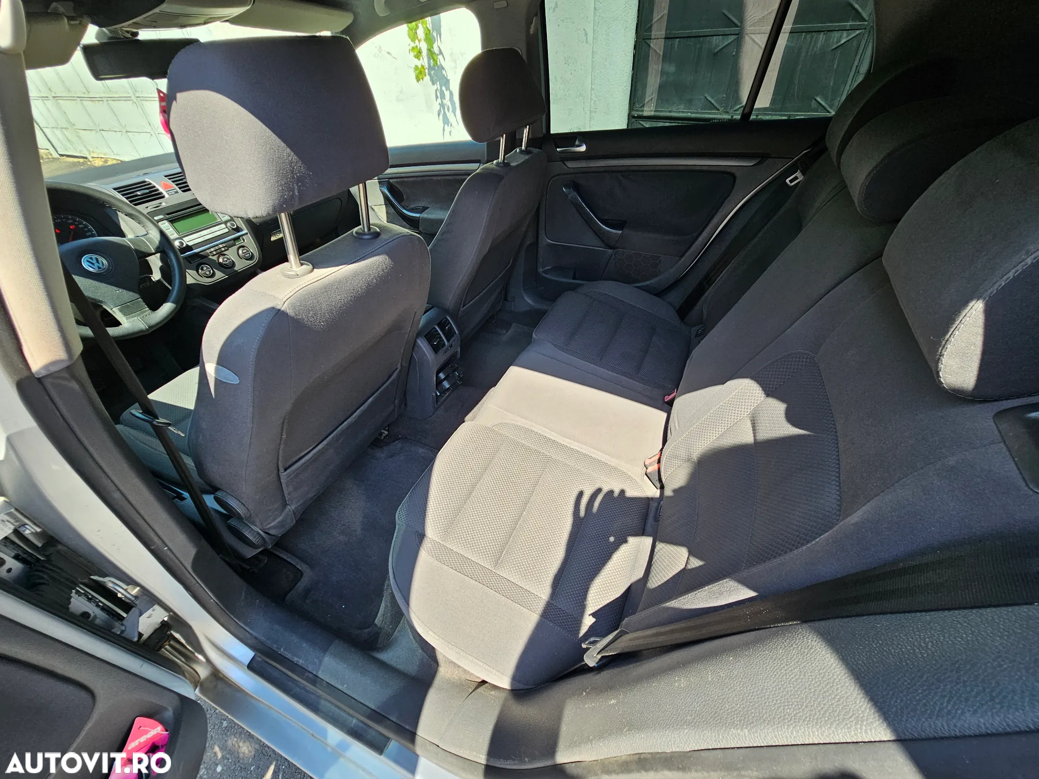 Volkswagen Golf 1.9 TDI Comfortline DPF - 12