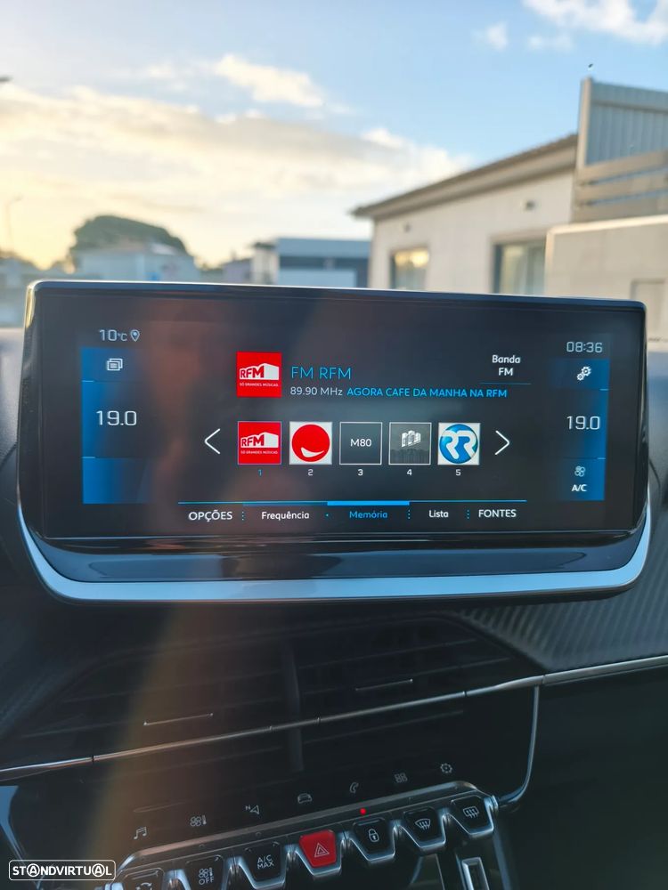 Peugeot 2008 1.2 PureTech Allure Pack - 2