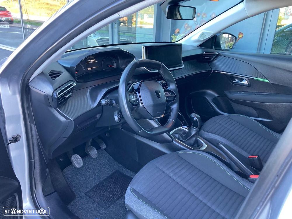 Peugeot 208 1.2 PureTech Active Pack - 11