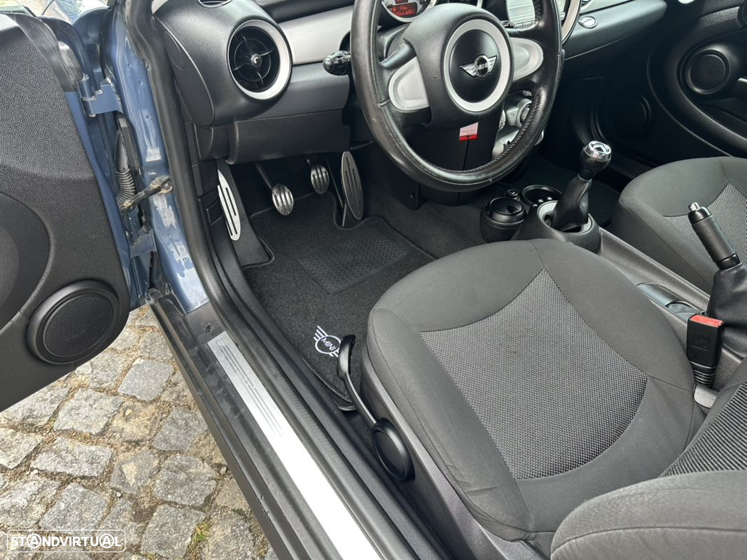 MINI 3 Portas Cooper D - 20