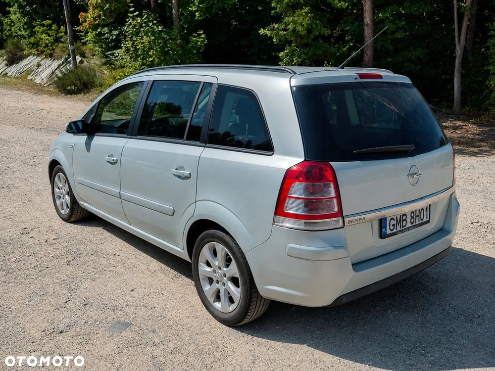 Opel Zafira 1.8 Family Plus - 4