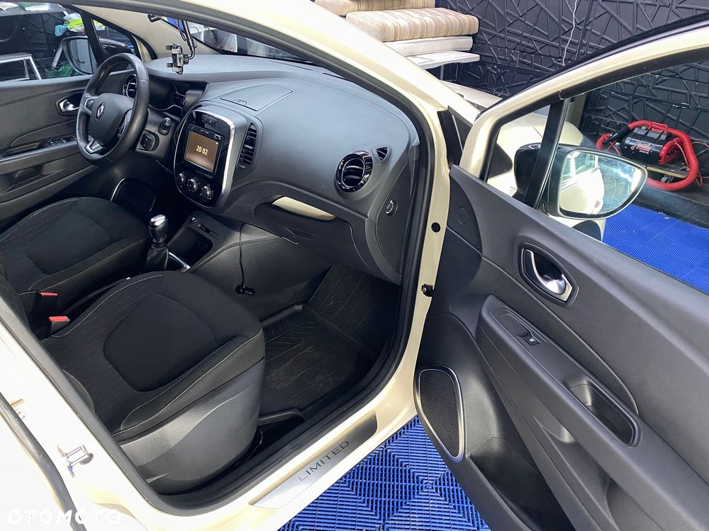 Renault Captur - 11