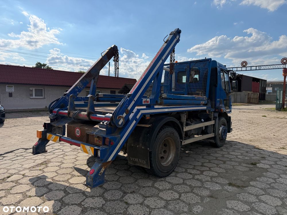 Volvo FL 240 - 5