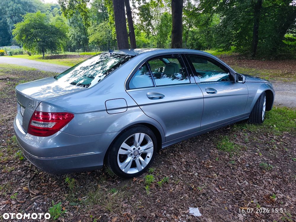 Mercedes-Benz Klasa C 200 CDI BlueEff Avantgarde - 6