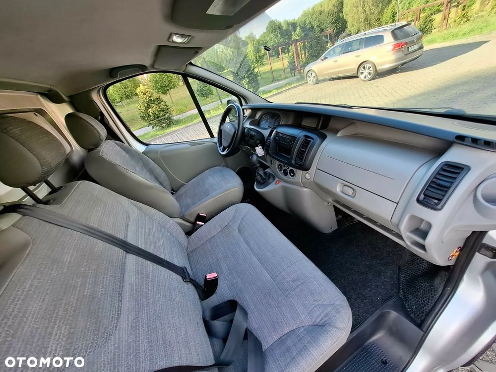 Renault Trafic - 19