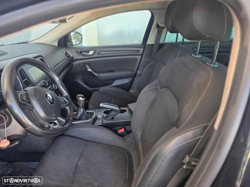 Renault Mégane Sport Tourer 1.5 dCi Limited - 9