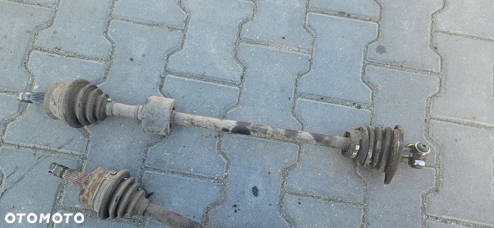 Półoś lewa prawa przód przednia Fiat Seicento 1,1 benzyna 40kW 54KM 2000 rok - 3