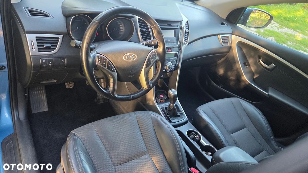Hyundai i30 1.4 Classic + - 8