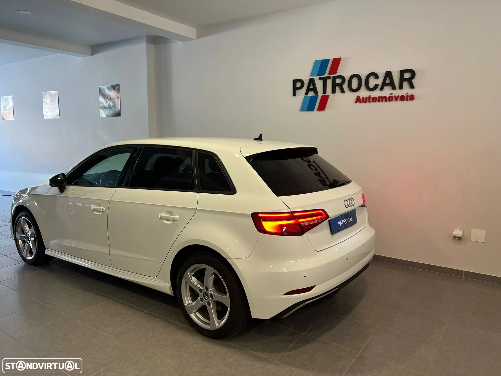Audi A3 Sportback 1.4 TFSI e-tron S line Sport Pack - 20
