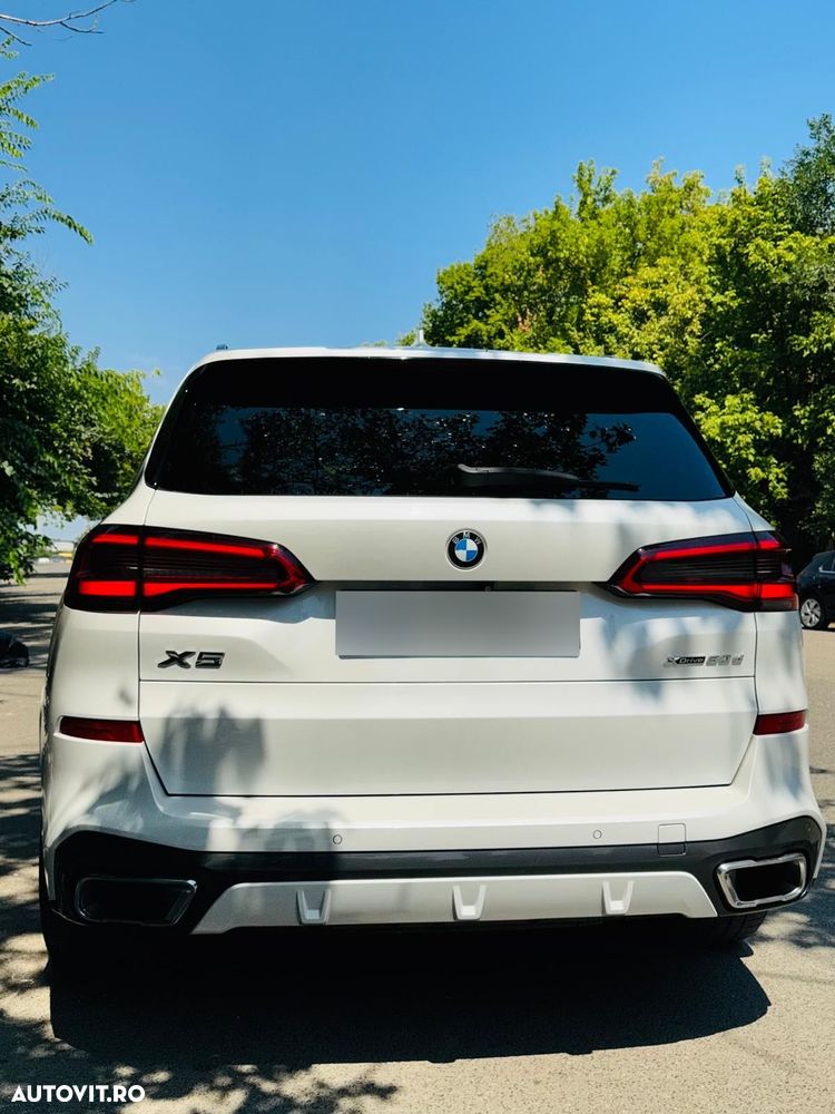BMW X5 xDrive30d - 29