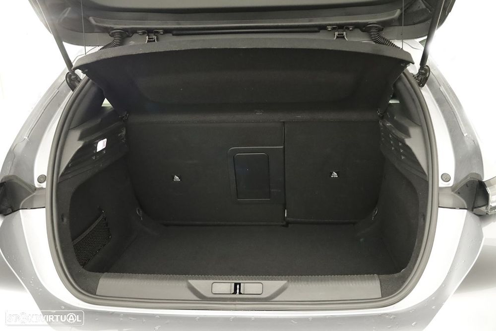 Peugeot 308 1.2 PureTech Allure EAT8 - 22