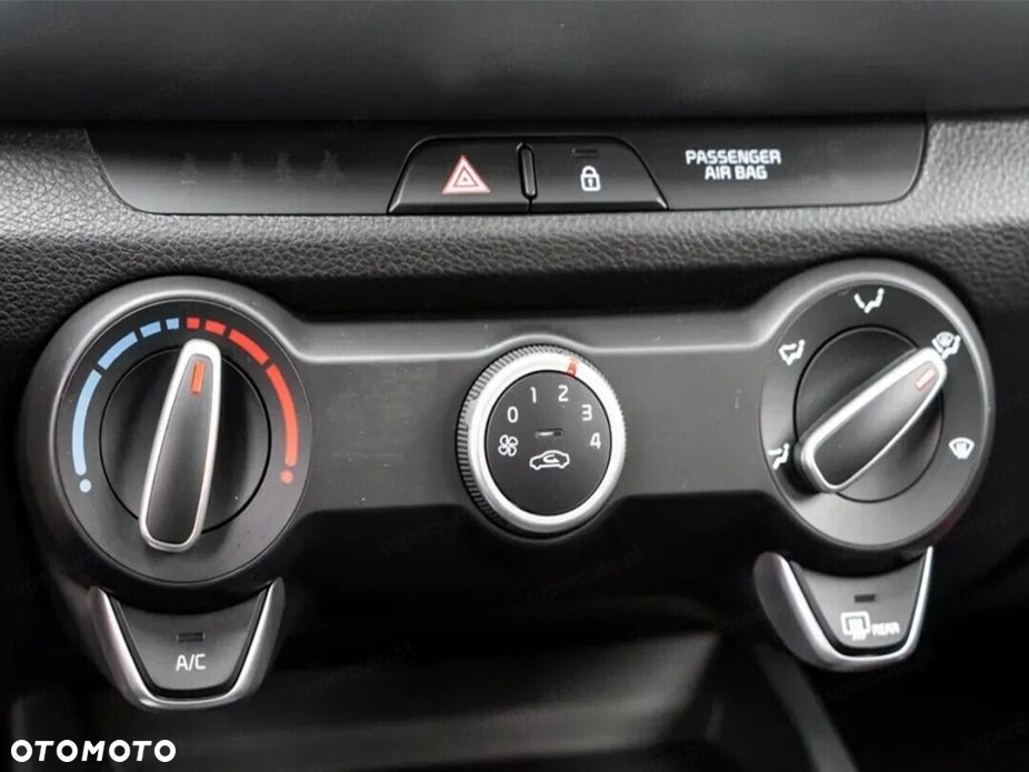 Kia Stonic 1.0 T-GDI M DCT - 7