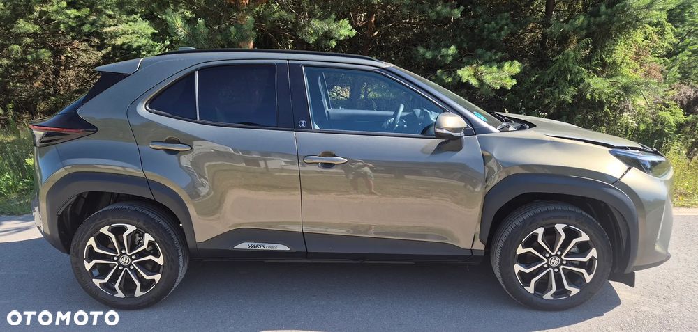 Toyota Yaris Cross 130 1.5 VVT-i Team Deutschland - 6
