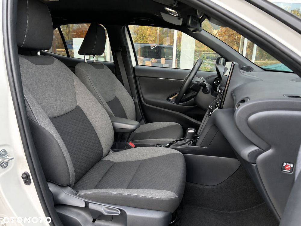 Toyota Yaris Cross Hybrid 1.5 Style AWD - 10