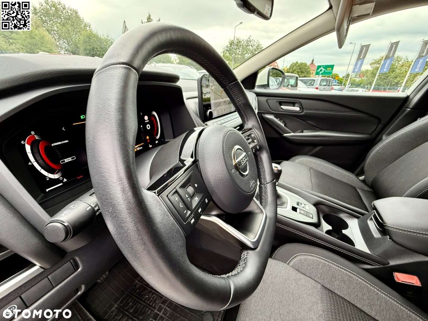 Nissan Qashqai 1.3 DIG-T mHEV N-Connecta - 30