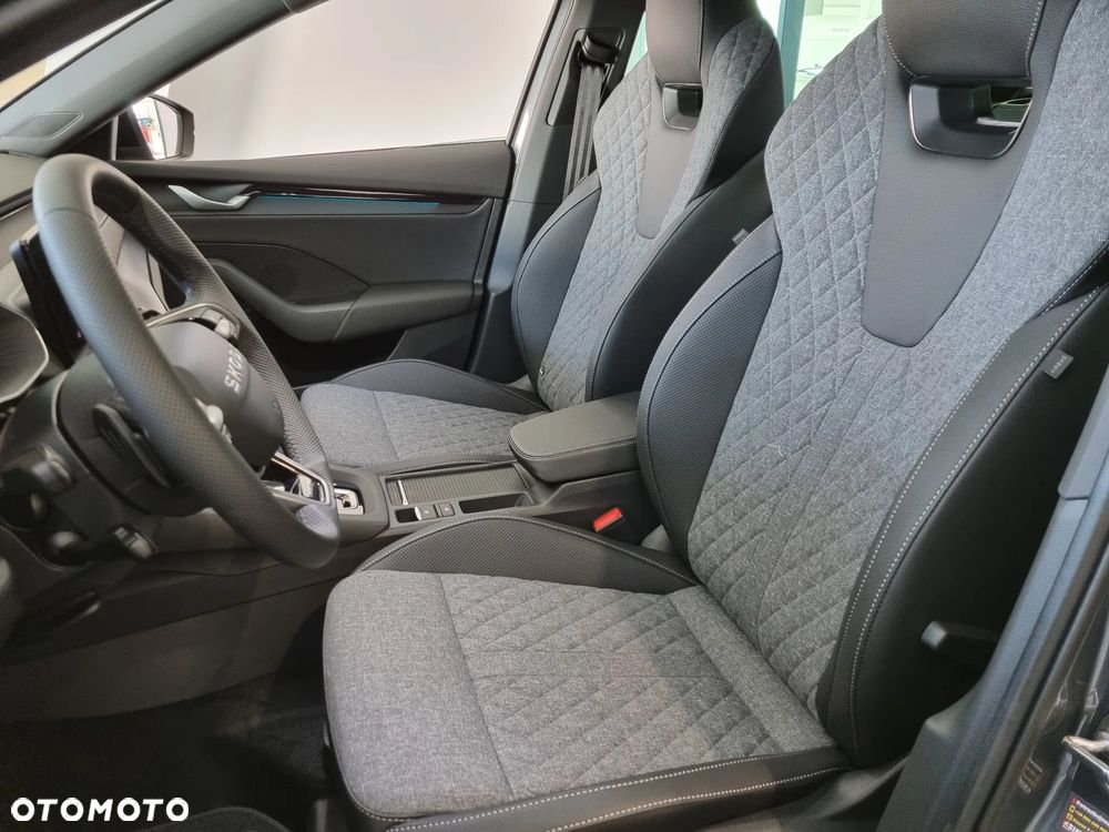 Skoda Octavia 1.5 TSI mHEV Sportline DSG - 8