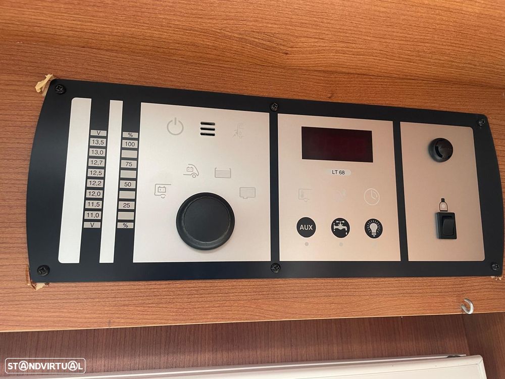 Pilote Explorateur G742 c/Cama Central - Autocaravana - 24