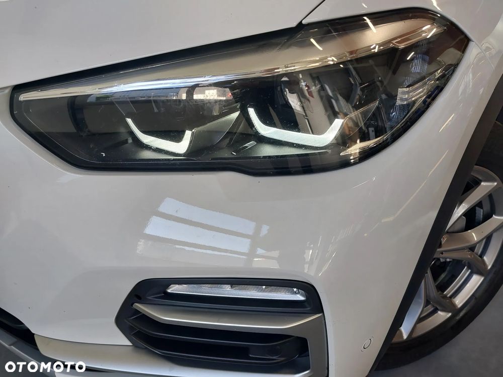BMW X5 xDrive25d xLine - 32