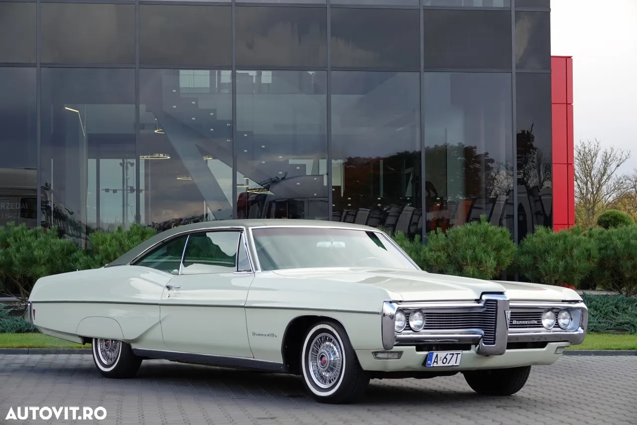 Pontiac Bonneville - 8