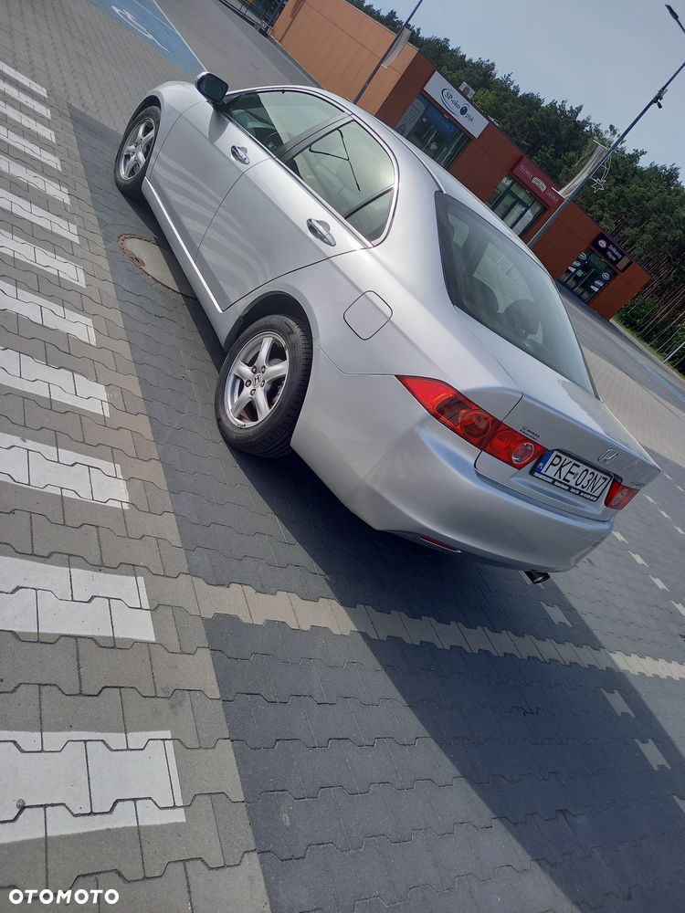 Honda Accord - 4