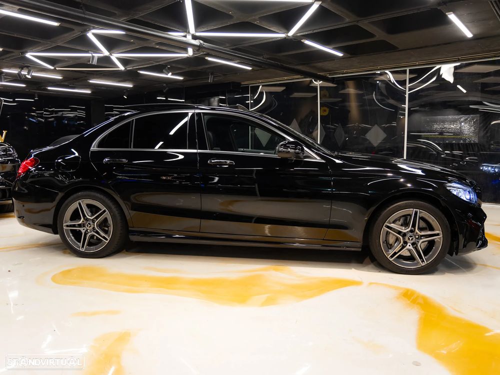 Mercedes-Benz C 300 de AMG Line - 13