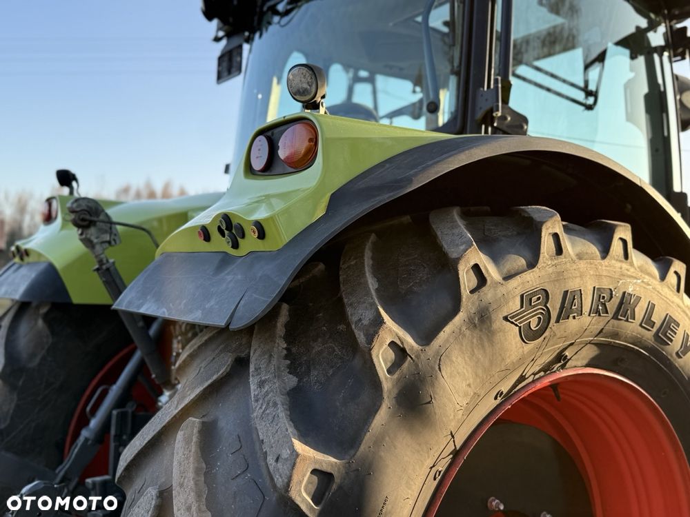 Claas ARION 640 - 10