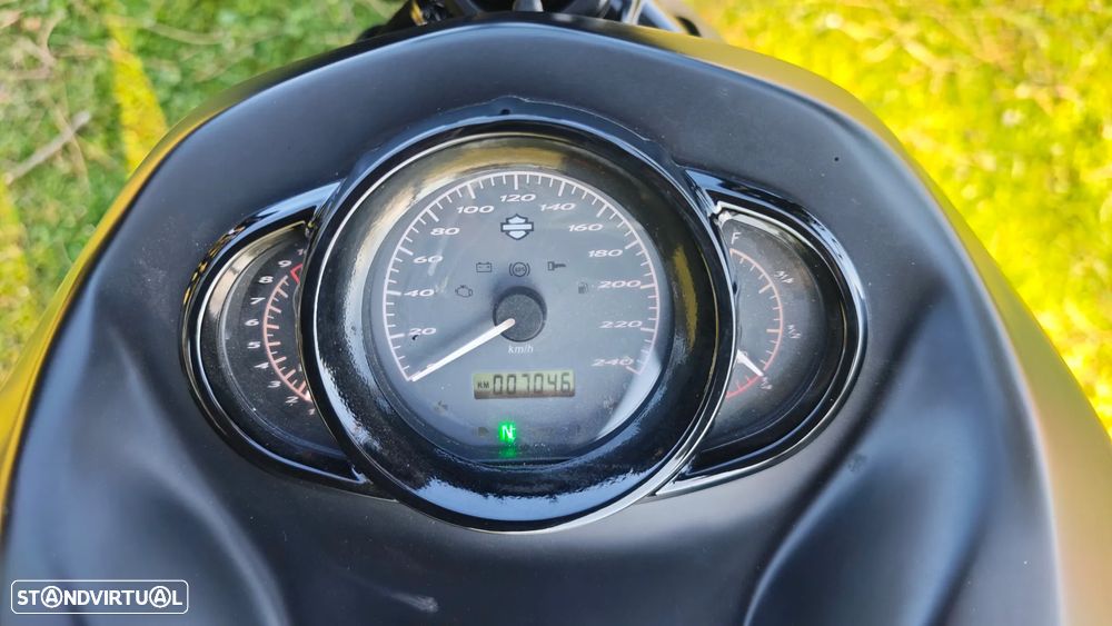 Harley-Davidson VRSCD Vrod NightRod Special - 12