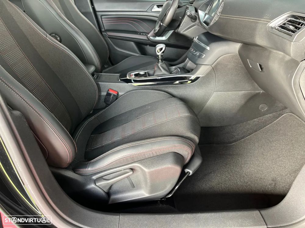 Peugeot 308 - 47