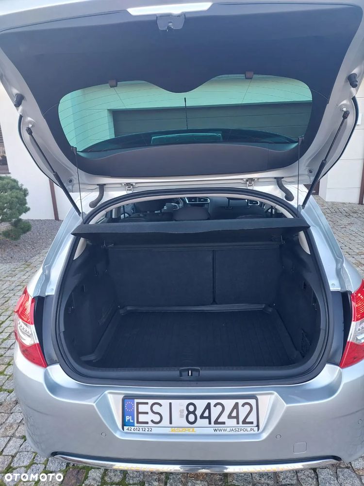 Citroën C4 e-HDi 115 ETG6 Exclusive - 5